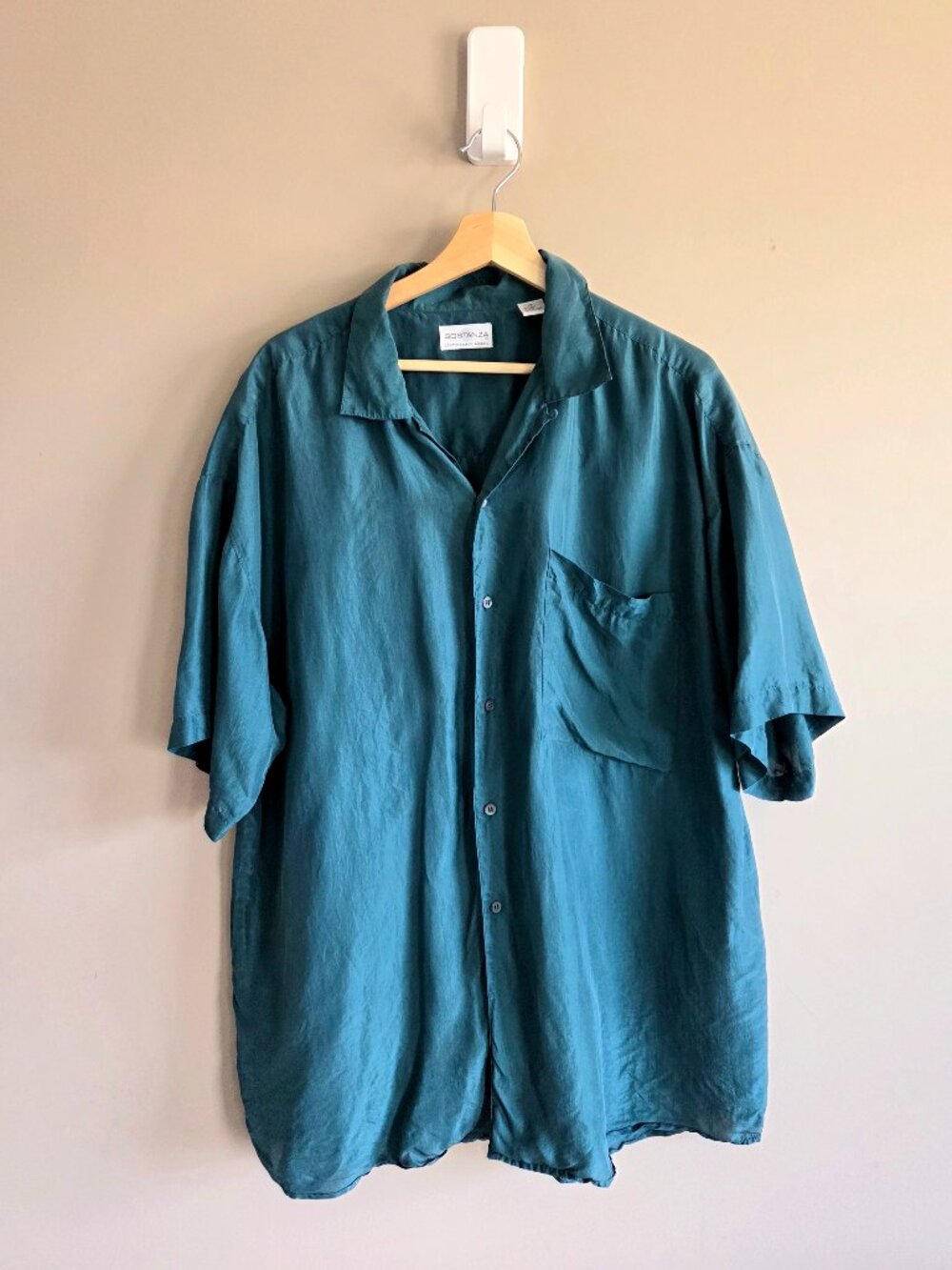 Sostanza Contemporary Apparel 100% Silk Man's Green Shirt.